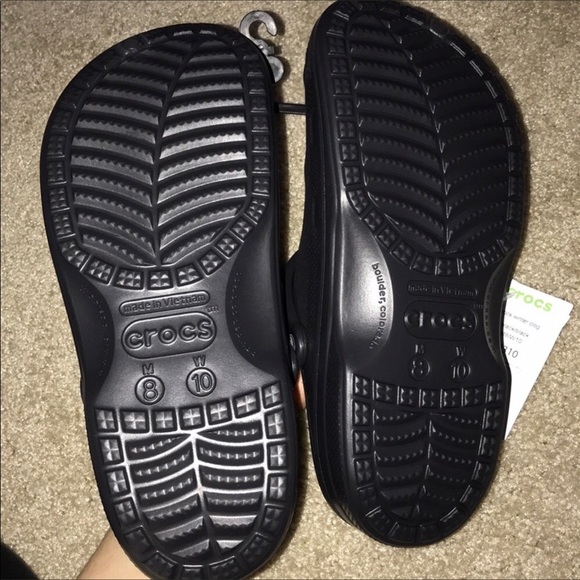 Fur Lined Crocs - Picture 3 of 16